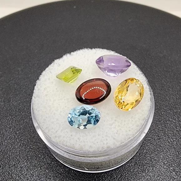 Gemstone Base Lot #3 - Picture 8 of 9